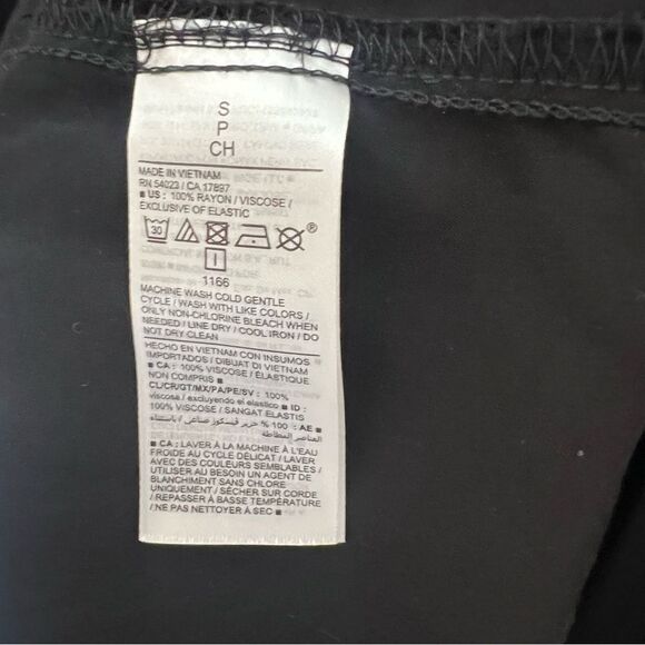 Old Navy Black Fit & Flare Flutter Sleeve Tiered Smocked Midi Dress - Picture 5 of 7